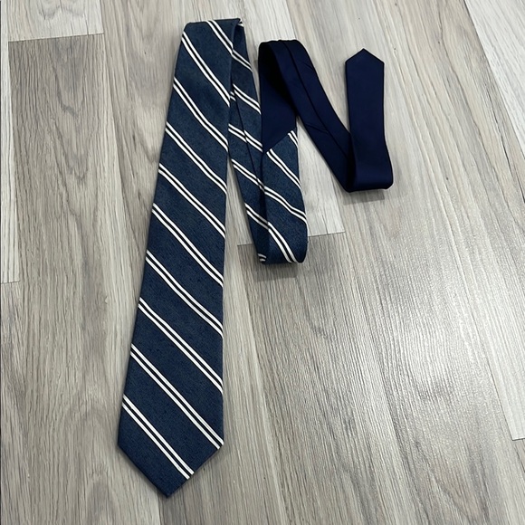 Tommy Hilfiger Men’s Blue Tie White Stripes Cotton Linen Blend Career Business - Picture 1 of 7